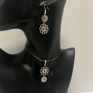 Handcrafted earrings metal flowers with matching pendant
